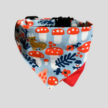 Load image into Gallery viewer, Claus Cat Bandana-Christmas &amp; Red