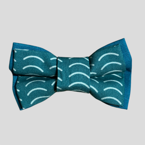 Morgan Dog Bow Tie-Ripple & Teal