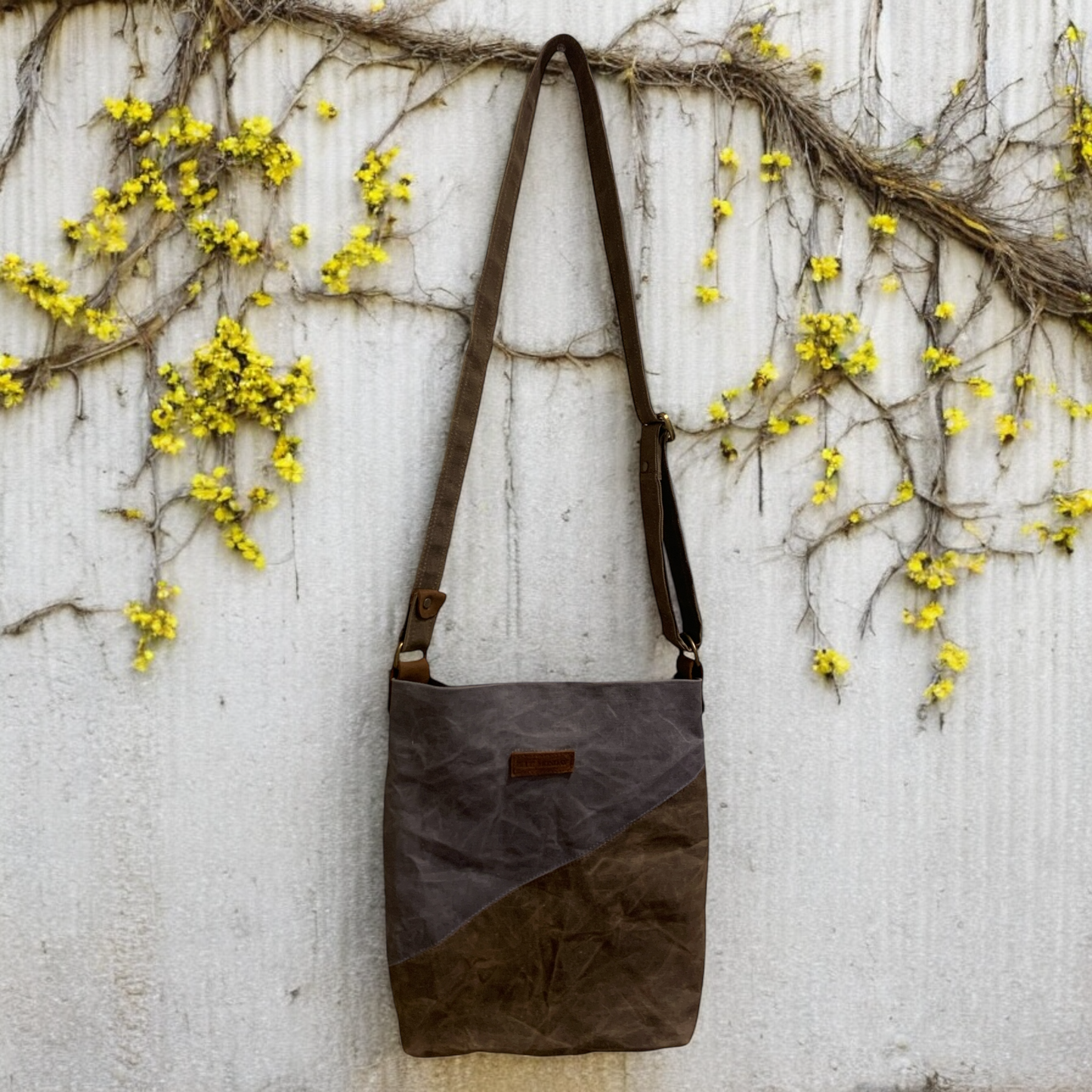DualShade Waxed Canvas Crossbody Bag-Gray & Brown