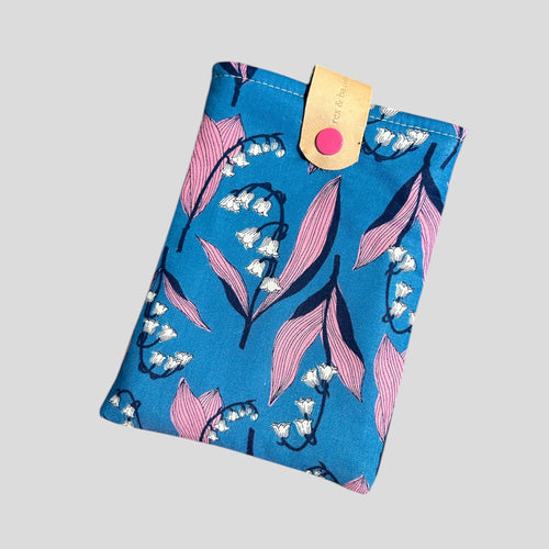 PadPrint Padded Cell Phone Sleeve-Blue Lily