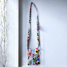 Load image into Gallery viewer, PawPal Dog Walking &amp; Cell Phone Pouch-GardenWhimsey-Rifle Paper Co.