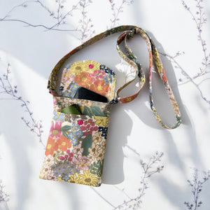 WalkSavvy Dog Walking & Phone Bag-ShimmerGrande-Rifle Paper Co.