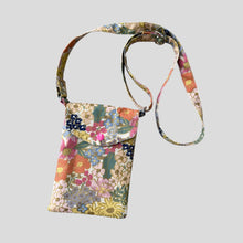 Load image into Gallery viewer, WalkSavvy Dog Walking &amp; Phone Bag-ShimmerGrande-Rifle Paper Co.