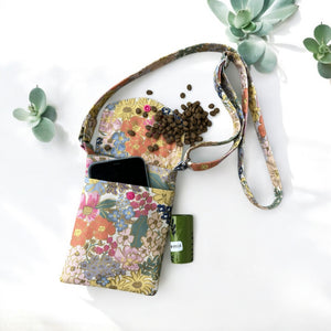WalkSavvy Dog Walking & Phone Bag-ShimmerGrande-Rifle Paper Co.