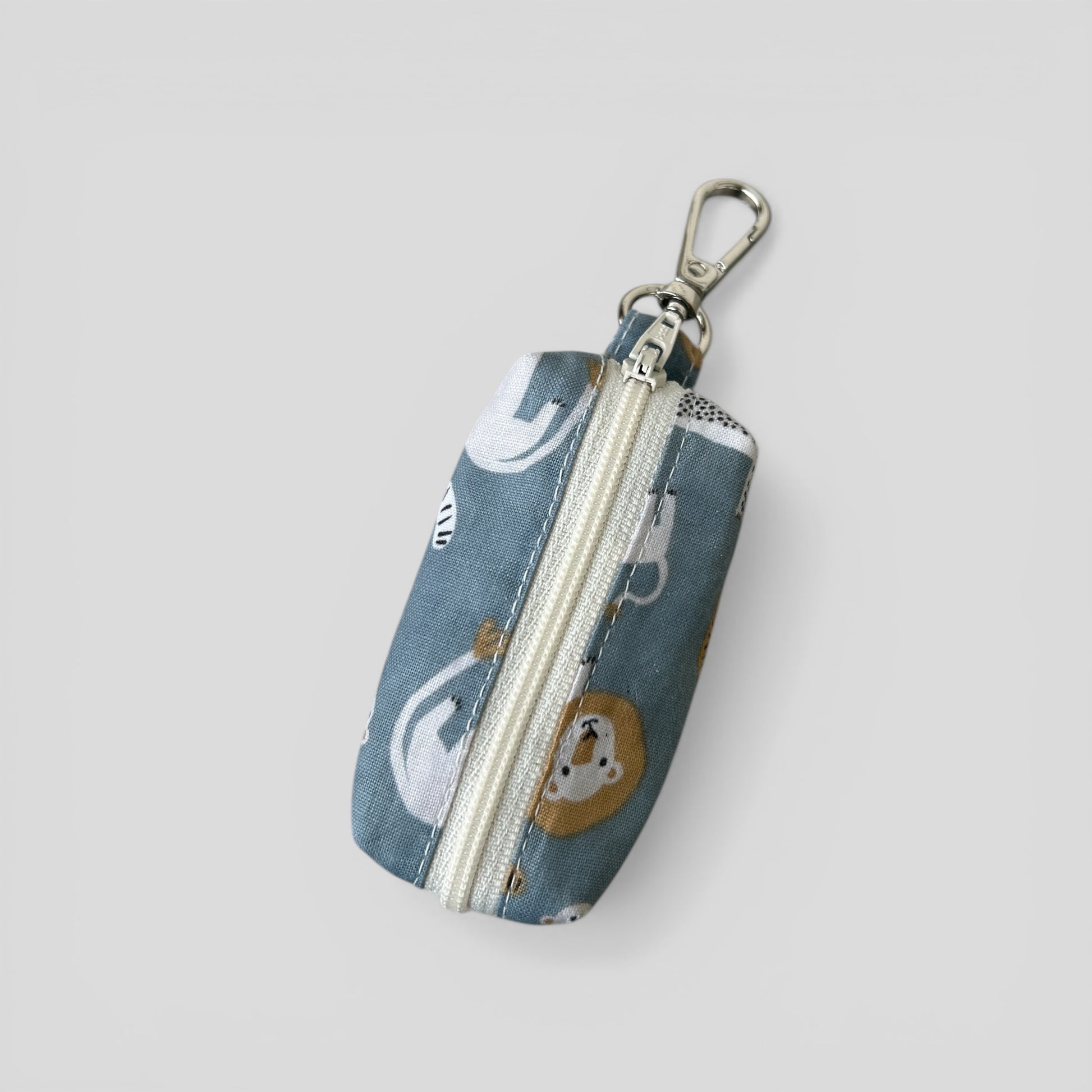 Safari animals poop bag holder
