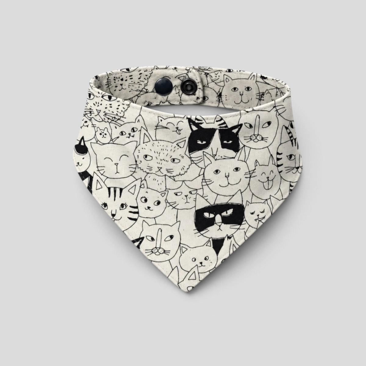Tama Snap-Button Cat Bandana